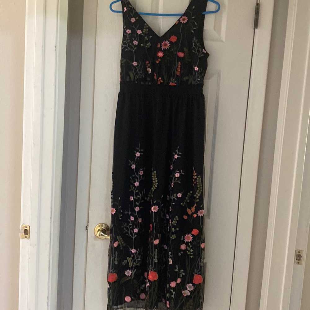 Elegant dress size M
